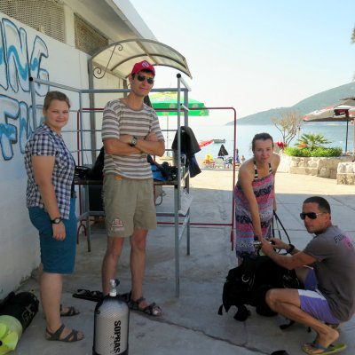 Olesia, Helen (course OWD), Viacheslav (course AOWD)